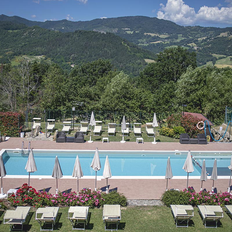cadigianni en pool 008