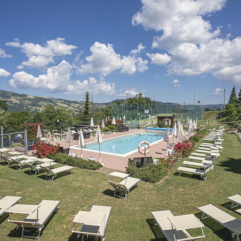 cadigianni en pool 009